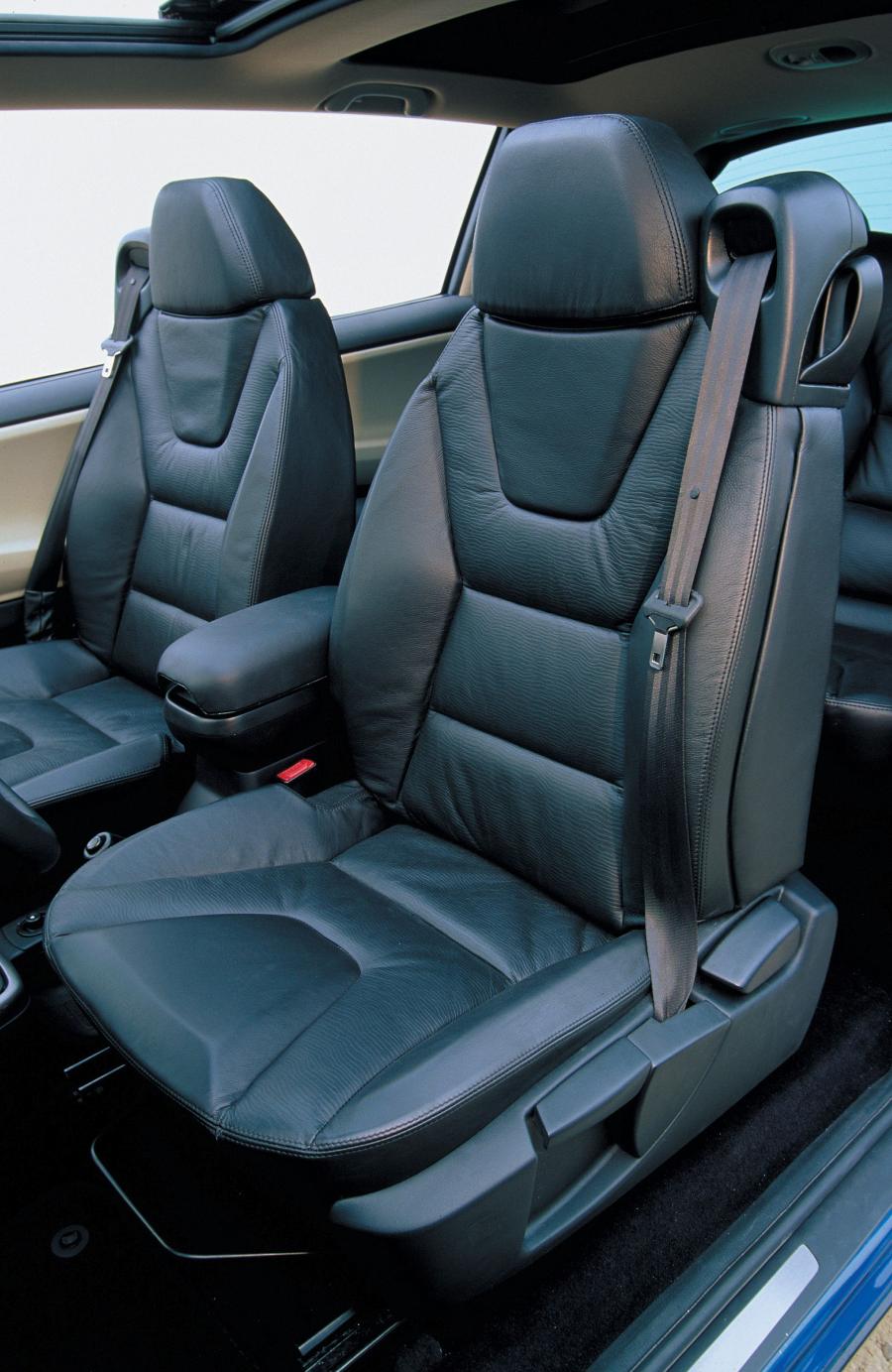  Renault Avantime 1999 года  (фото 4 из 36)